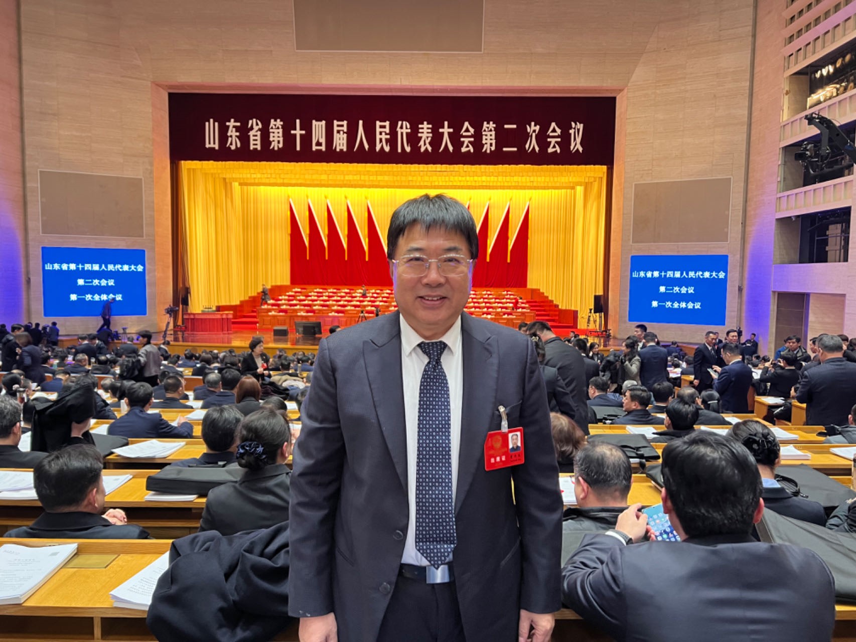 �����š�����ʹ��������������ְ���𡪡�1277�Ǽʵ�����Ϸ�ɷݶ��³��ܻ�����ϯʡ�˴���